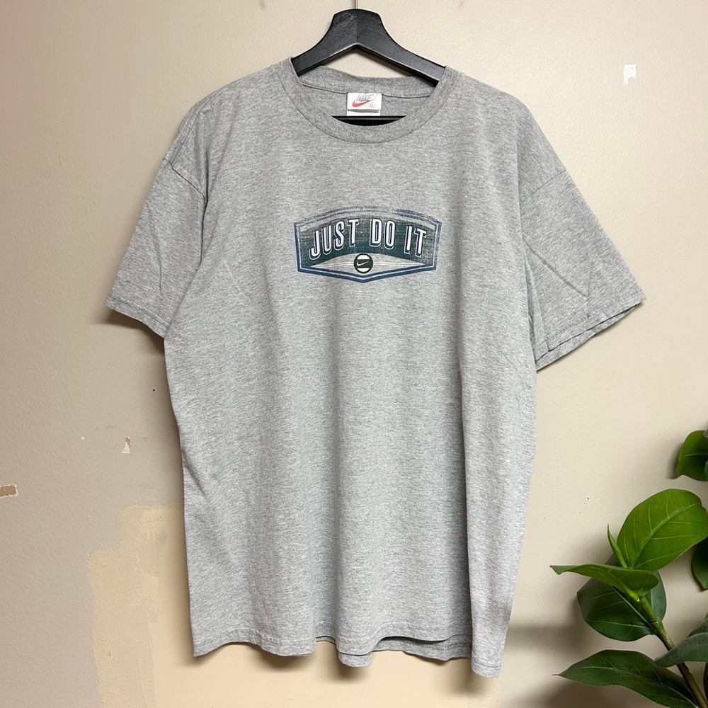 Vintage 90s Nike Just Do It Emblem Shirt Mens Large Grey Made in USA Graphic Tee